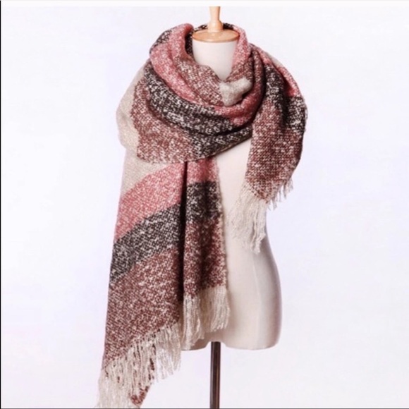 Cozy neutral woven scarf blanket fringe! its back! - Picture 2 of 3